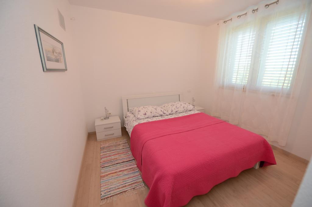 Apartment Mara Petrcane Rom bilde